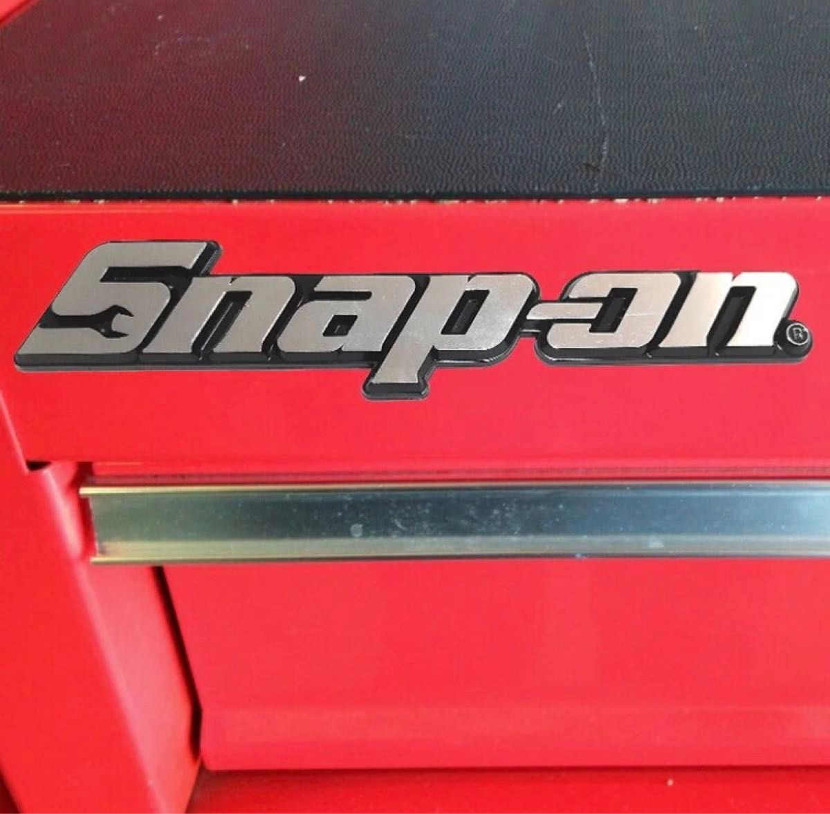 スナップオン（Snap-on）シルバーエンブレムステッカー 2枚セット 117mm