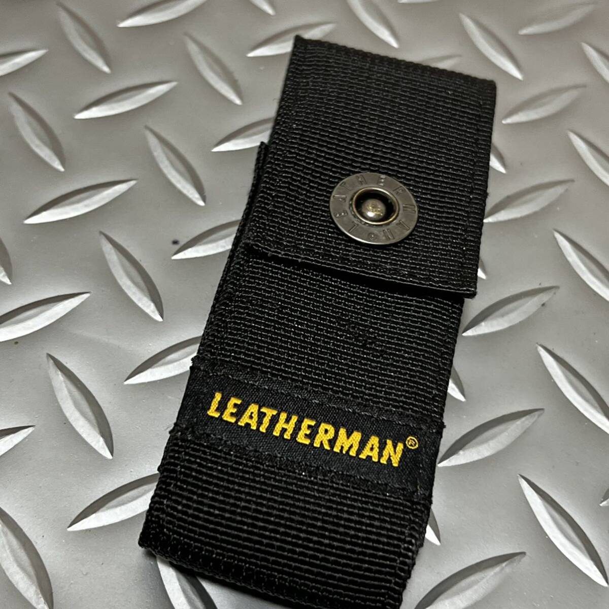 米軍放出品 ツールポーチ LEATHERMAN サバイバル コレクション (INV K#14)の画像1