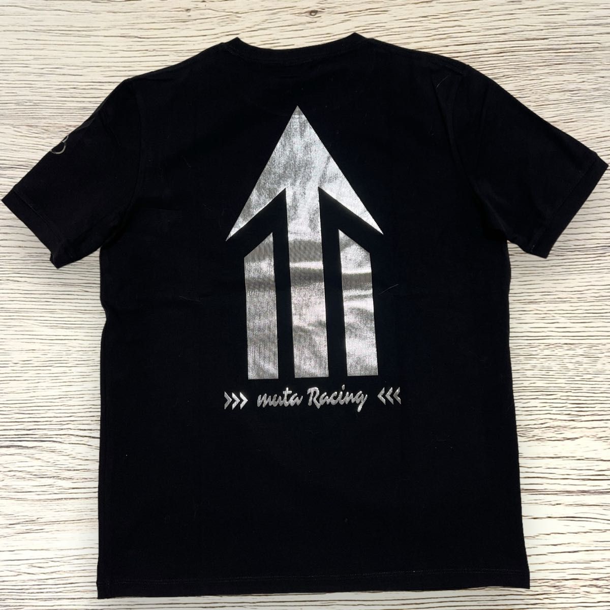 muta MARINE/ムータ マリン/ロゴTシャツ 新品】muta marine ムータ ロゴ Tシャツ ミラー 反射 黒 L