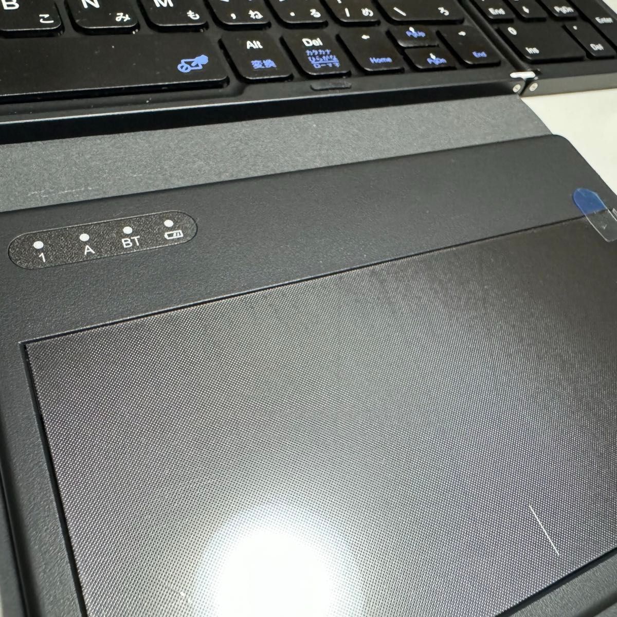 Omikamo キーボード ワイヤレス 折り畳み式 大型タッチパッドとテンキー搭載 日本語配列 iPad