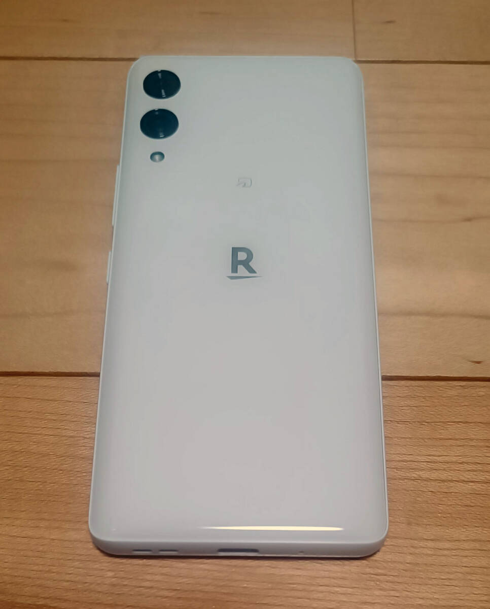 送料無料・美品 Rakuten Hand 5G ホワイト 楽天モバイルの画像3