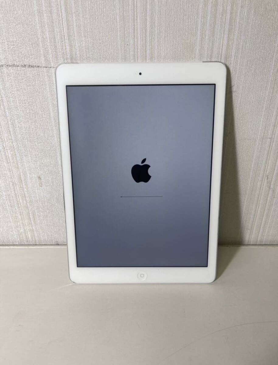 【動作確認済み】 Apple iPad Air A1475 容量:16GB /T4139-60の画像1