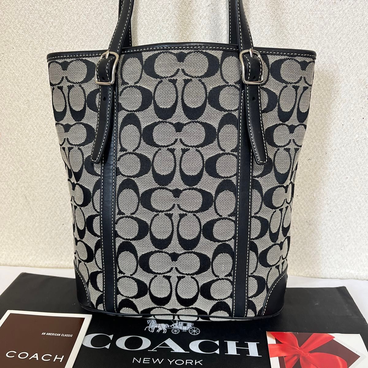 COACH美品(^^)BLACKシグネチャーバケットトートバック