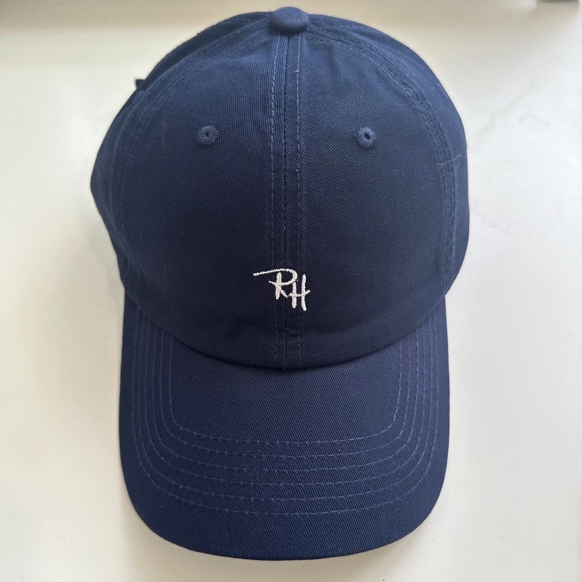 RH ロゴ　キャップ　帽子　男女兼用　ユニセックス　新品　ネイビー