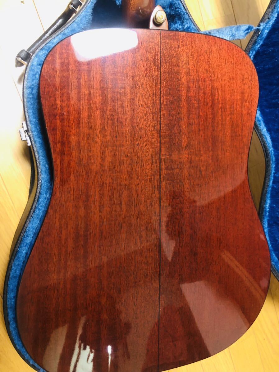 Takamine TSS-08アコースティックギター オール単板　ハードケース付き_画像3