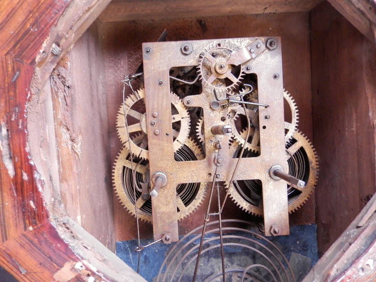 精工舎 明治後期 1900－10年代  八角時計短尾 ゼンマイ式 柱時計 作動品 の画像2