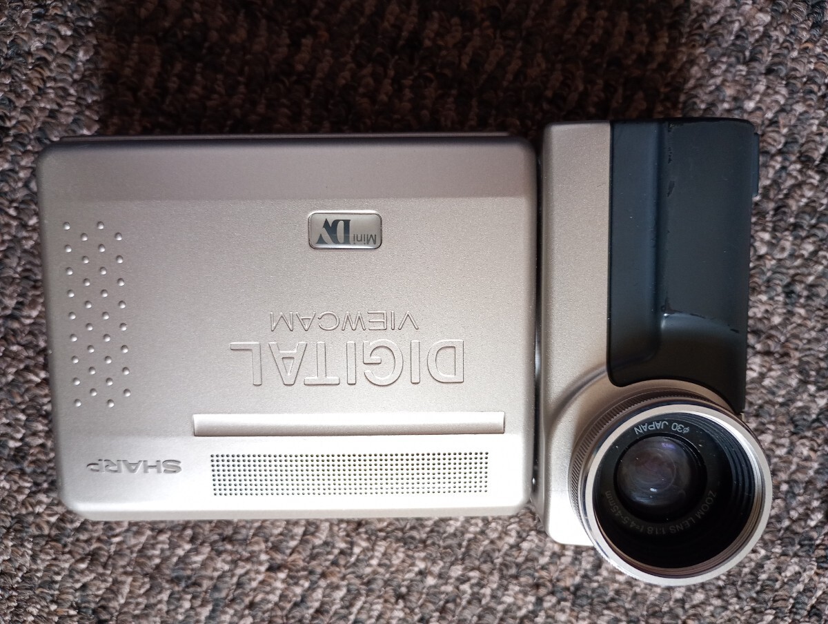 シャープ VL-DC3 ビデオカメラ デジタルビューカム miniDV の画像2