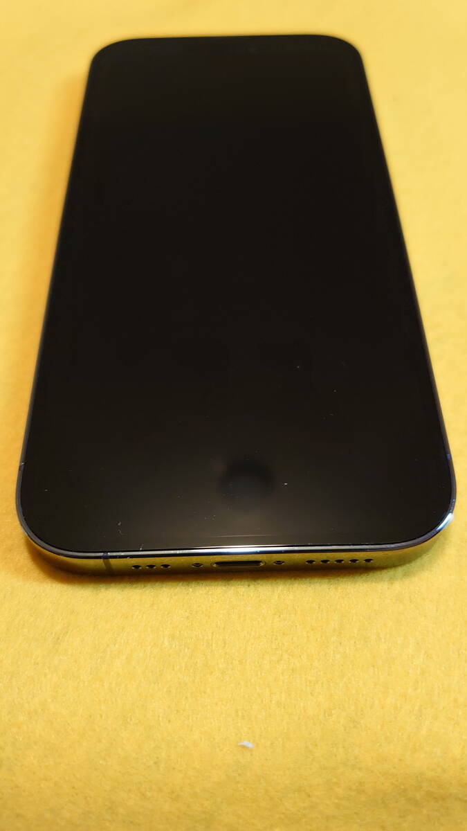 SIMフリー 美品 Apple iPhone 14 Pro 256GB 人気のディープパープル 落札翌日午前発送！オマケ付き ネットワーク利用制限◯ アイフォンの画像5