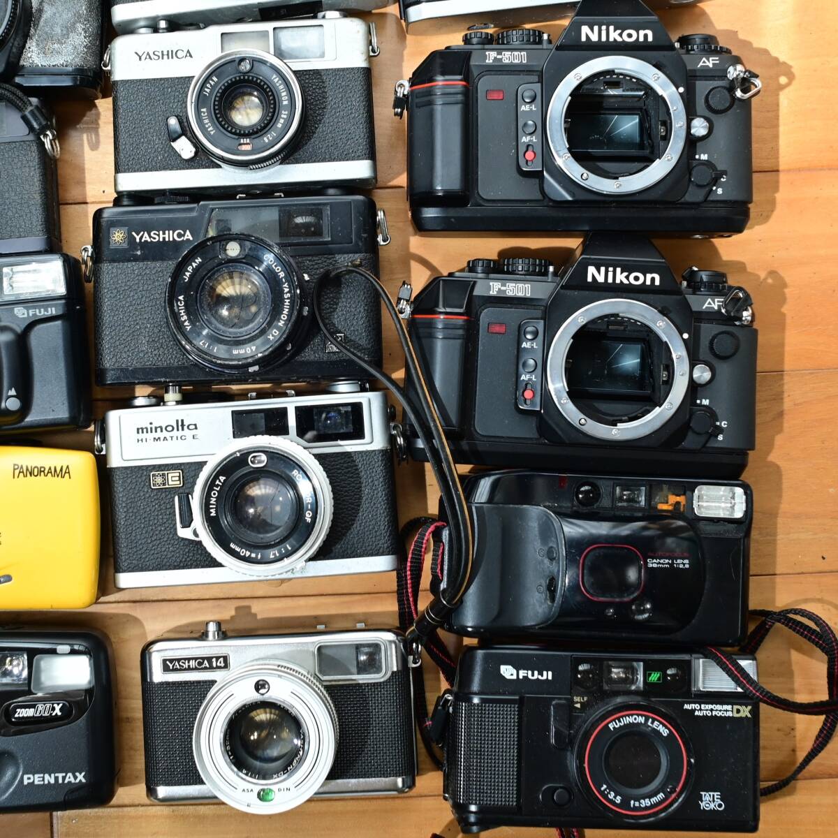 フィルムカメラ まとめ売り　30台　ジャンク　部品取り Canon MINOLTA OLYMPUS FUJI PENTAX YASHICA Nikon　KONICA大量セット　５_画像7