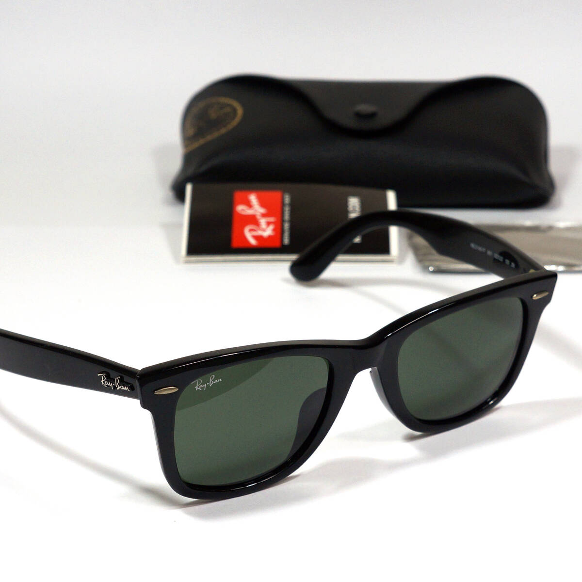 美品 Ray-Ban レイバン WAYFARER ウェイファーラー RB2140-F 901 52□22 150 3N ブラック G-15レンズ 即決ありの画像2