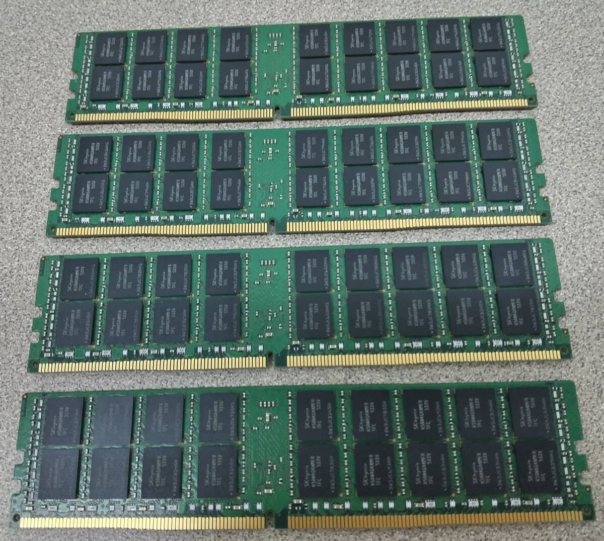 送料無料 メモリ 16GB x4 DDR4 PC4-2133 ECC RDIMM Dell PowerEdge R430 R530 R630 R730 Precision R7910 T5810 HMA42GR7MFR4N PC4-17000の画像3