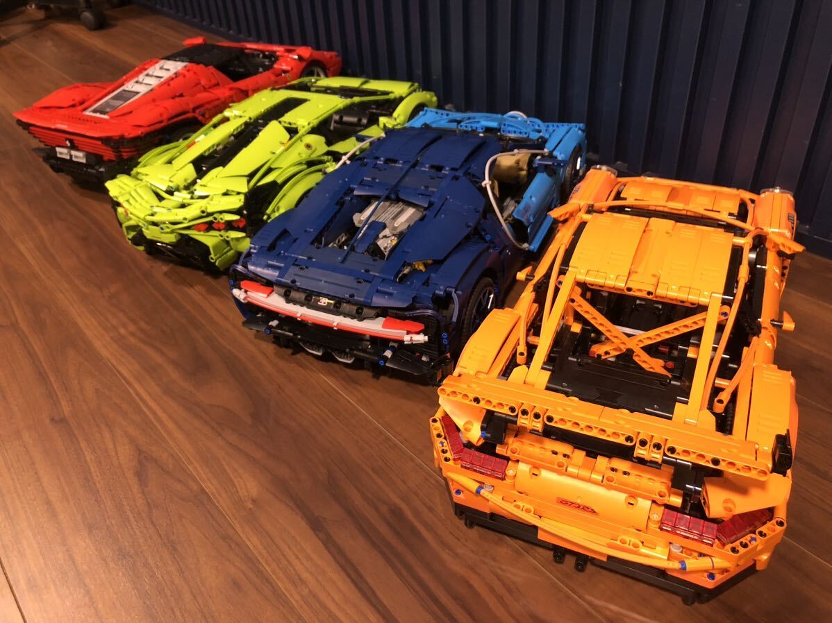 LEGO technic 互換 ４台セット 完成品 フェラーリ ランボルギーニ ブガッティ ポルシェ 高級車 スーパーカー 大人のおもちゃ コレクション_画像2