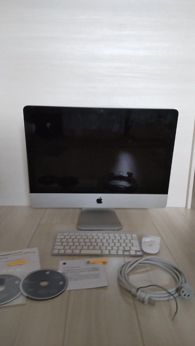 PC iMac Apple デスクトップPC 21.5 late2009の画像4