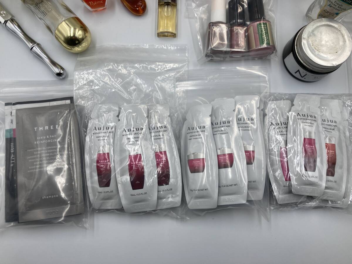 【未使用・中古】大量 まとめ売り 香水 化粧品 マニキュア 美容 Nina Ricci CHANEL CK Anna Sui など 試供品 ＊482～1525＊の画像5