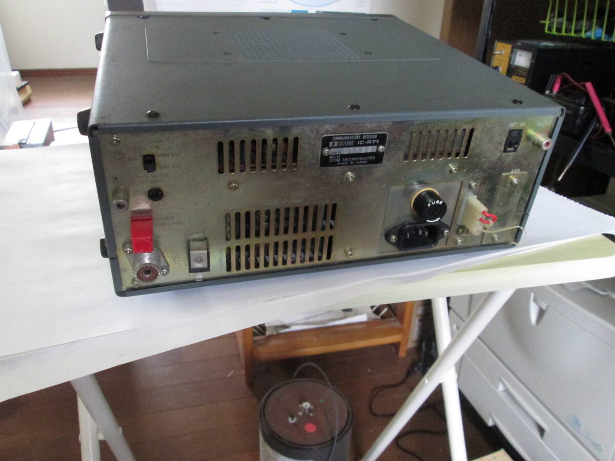 ICOM 受信機 IC-R71 ジャンク オプション 4（XFIL2種 FMU 高安定水晶）の画像4