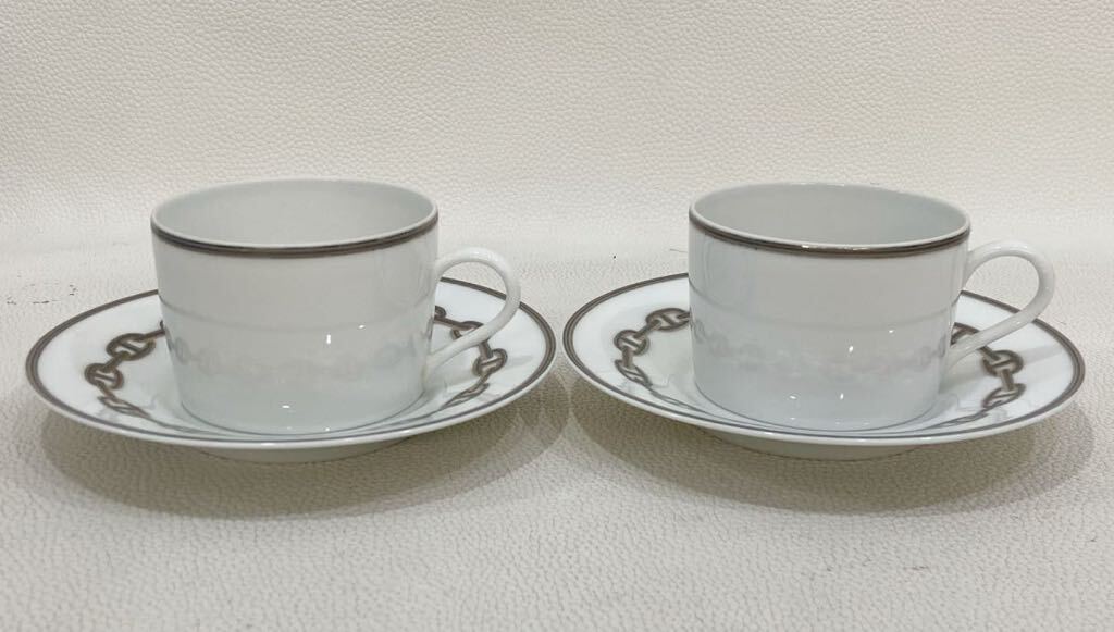 B4D320◆ エルメス HERMES シェーヌダンクル ホワイト×シルバー色 チェーン柄 カップ&ソーサー 合計2客セット