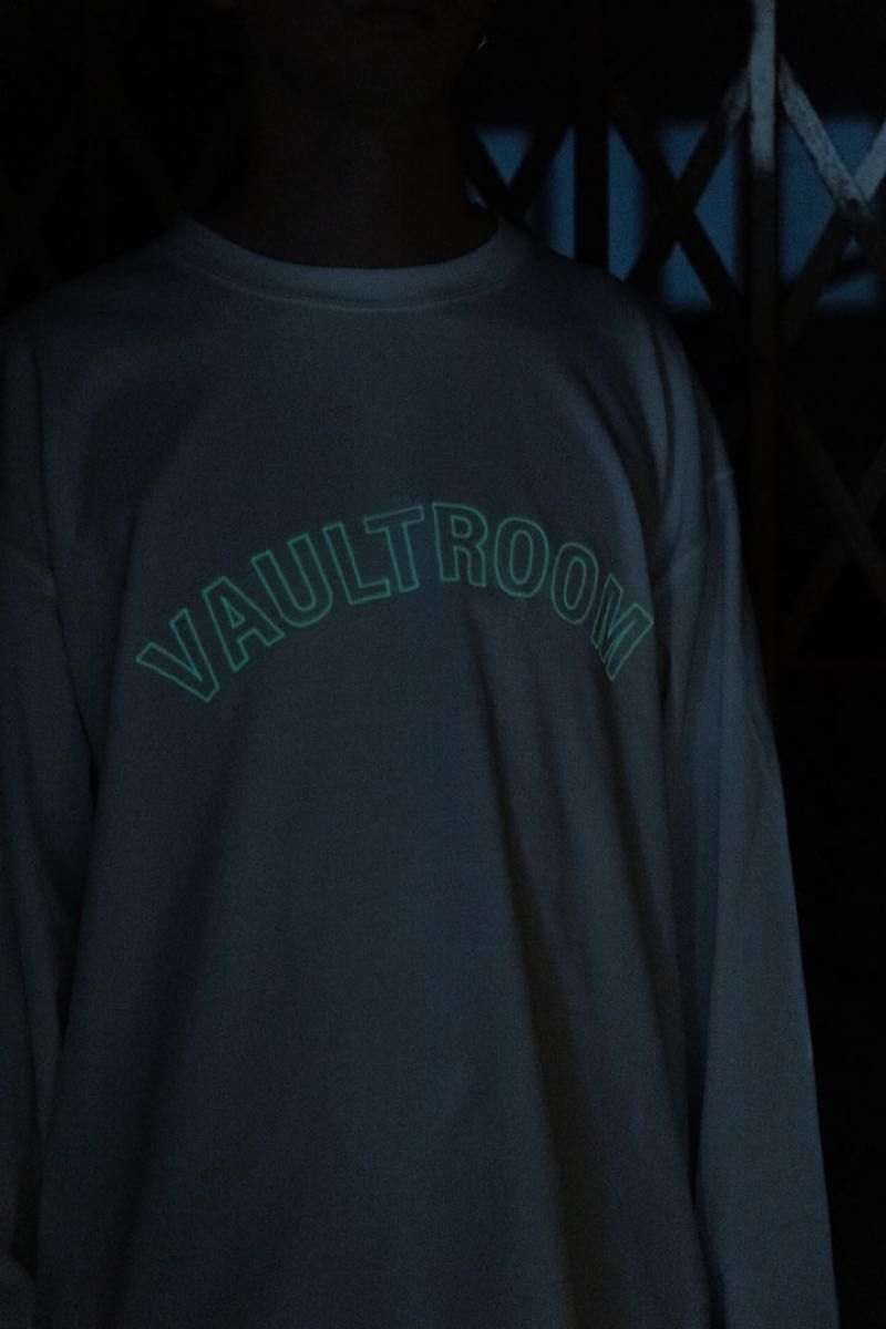 vaultroom ARCH LOGO BIG L/S TEE / BLK