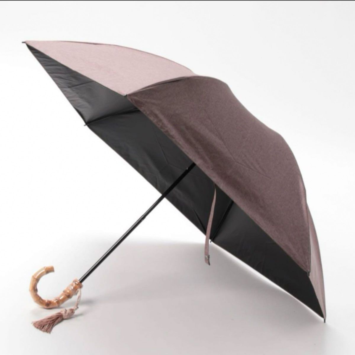 新品　未使用　タグ付き　utatane 折りたたみ日傘 完全遮光100％ 晴雨兼用 竹ハンドル　モカ