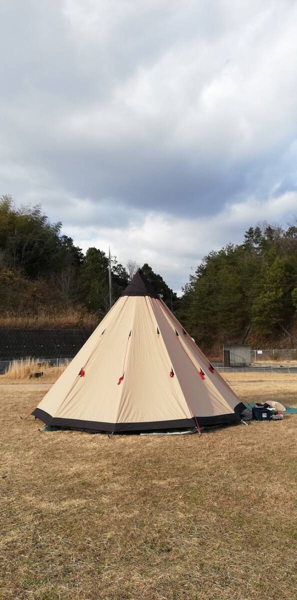 超格安価格 19250円 ROBENS(ローベンス) 大型ティピーテント MESCALERO 8人用~