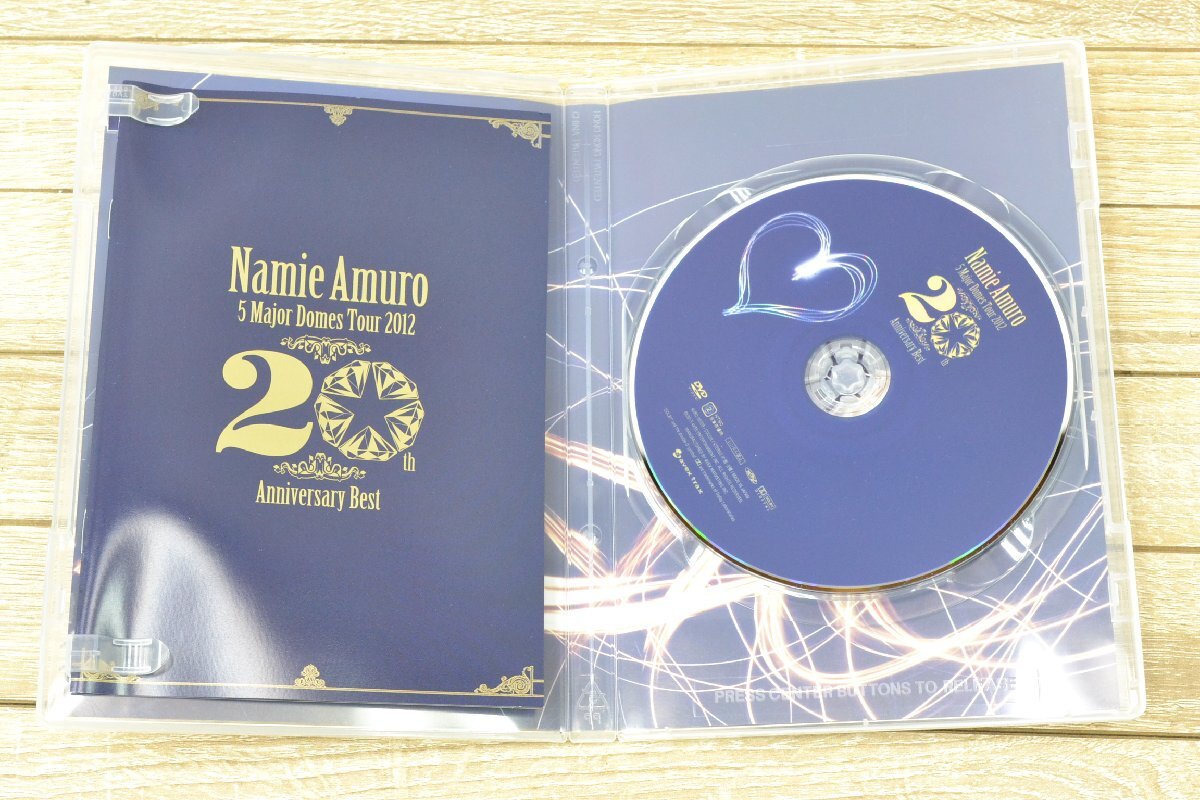 k693■安室奈美恵 DVD namie amuro 5 Major Domes Tour 2012 ～20th Anniversary Best■AVBD92026_画像2