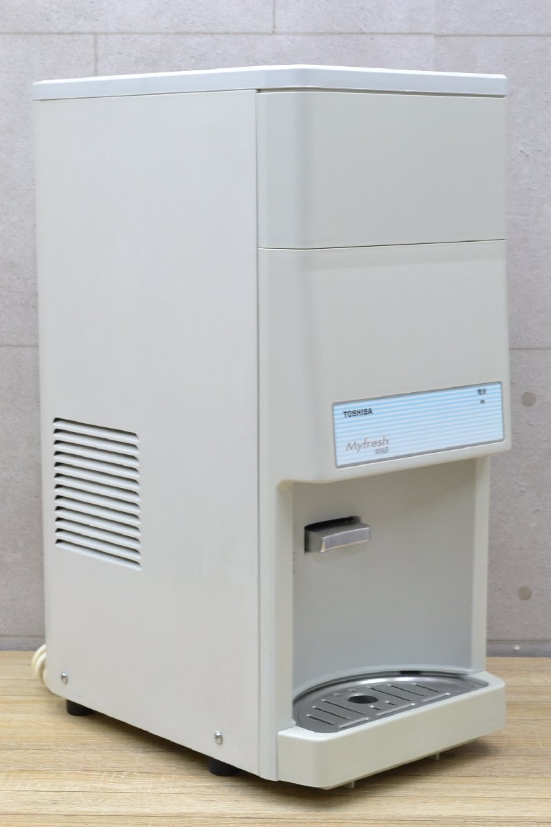 C1110■TOSHIBA 東芝■冷水専用卓上水道直結タイプ ウォータークーラー■RWF-30P3■タンク容量 3L■屋内用■100V 50/60Hzの画像3