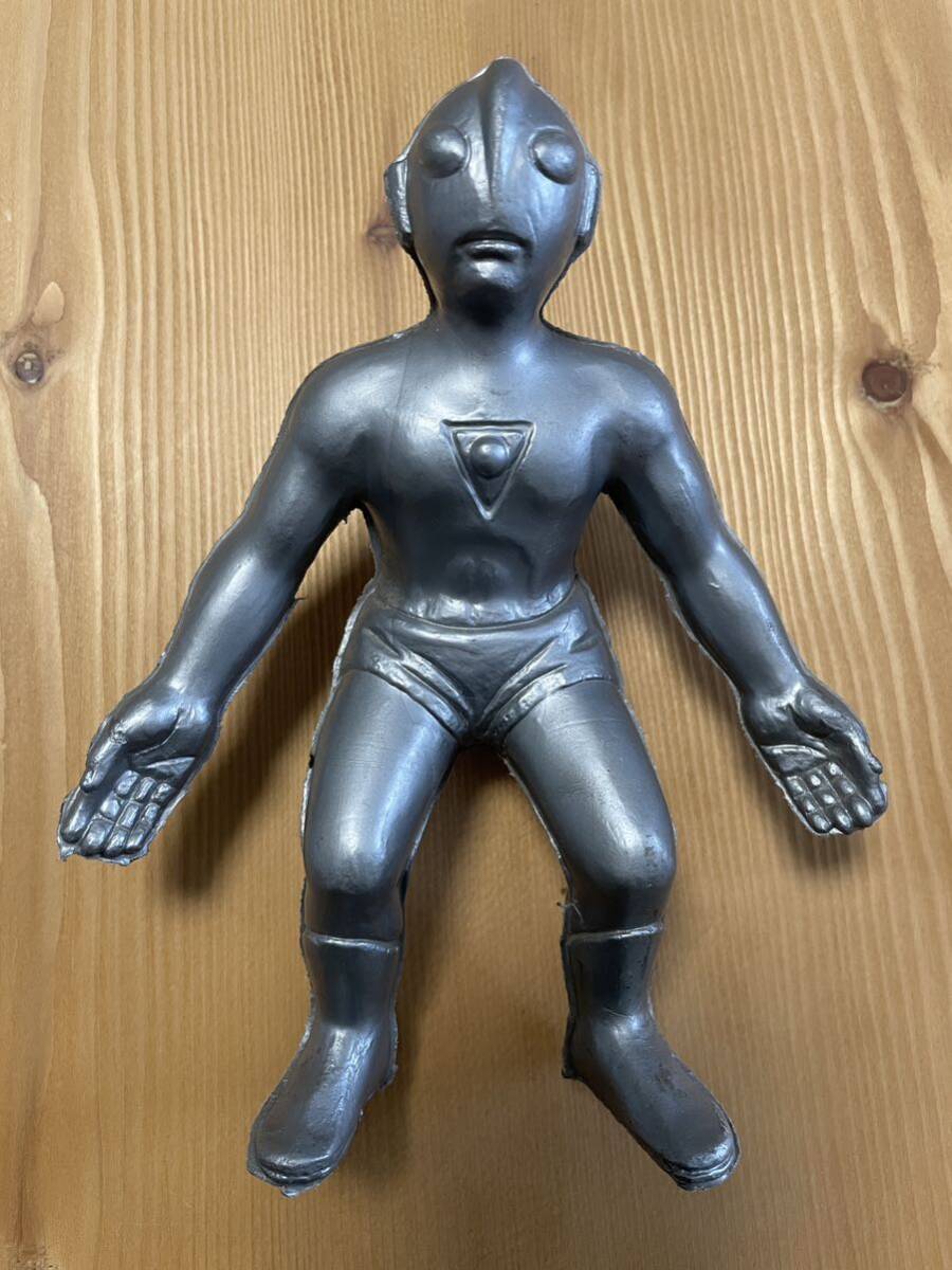 Yahoo!オークション - ウルトラマン パチ ポリ製 当時物 ソフビ Yahoo!オークション - ウルトラマン パチ ポリ製 当時物 ソフビ
