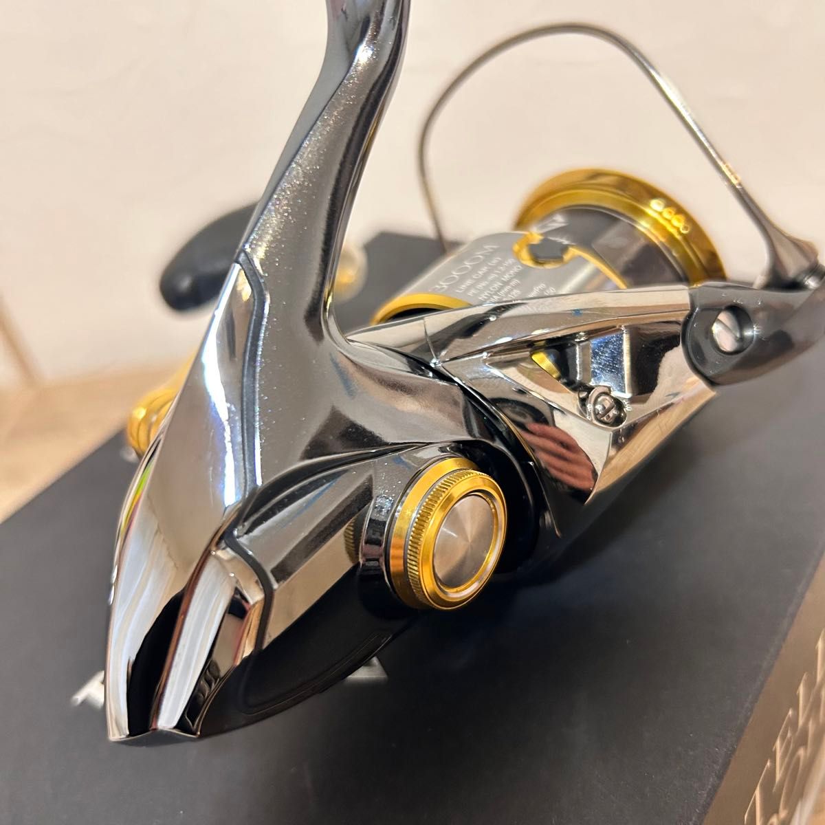 極美品】 シマノ 14ステラ 3000MHG スプール新品 使用数回 極美品】 シマノ 14ステラ 3000MHG スプール新品 使用数回