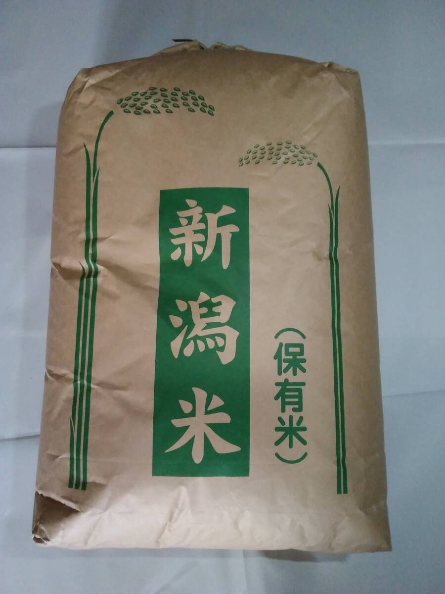 令和５年産　新潟産　コシヒカリ　玄米　３０キロ　３０㎏　１_画像1