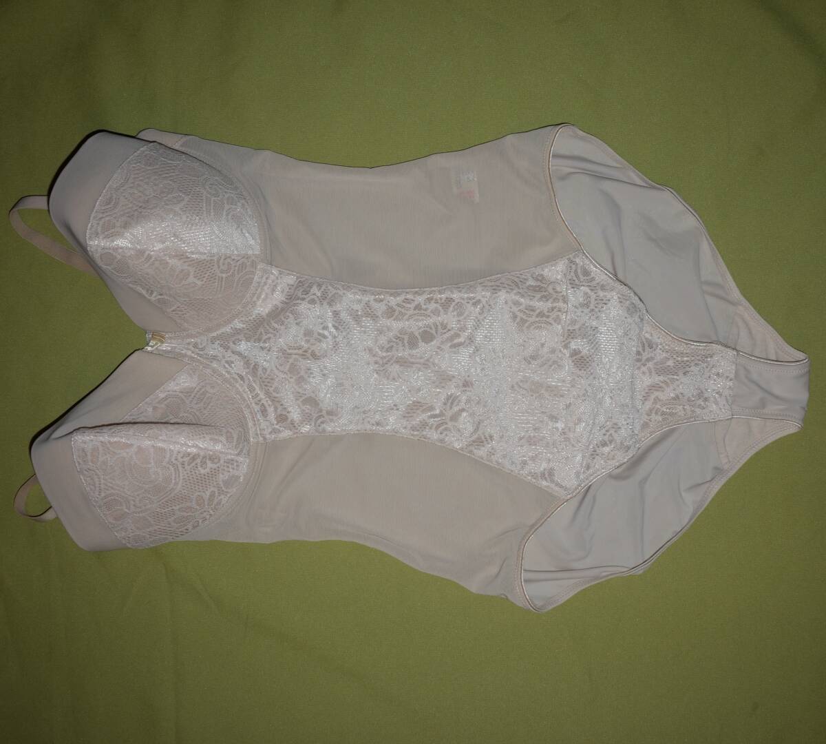  body suit lustre beige D80 large size 