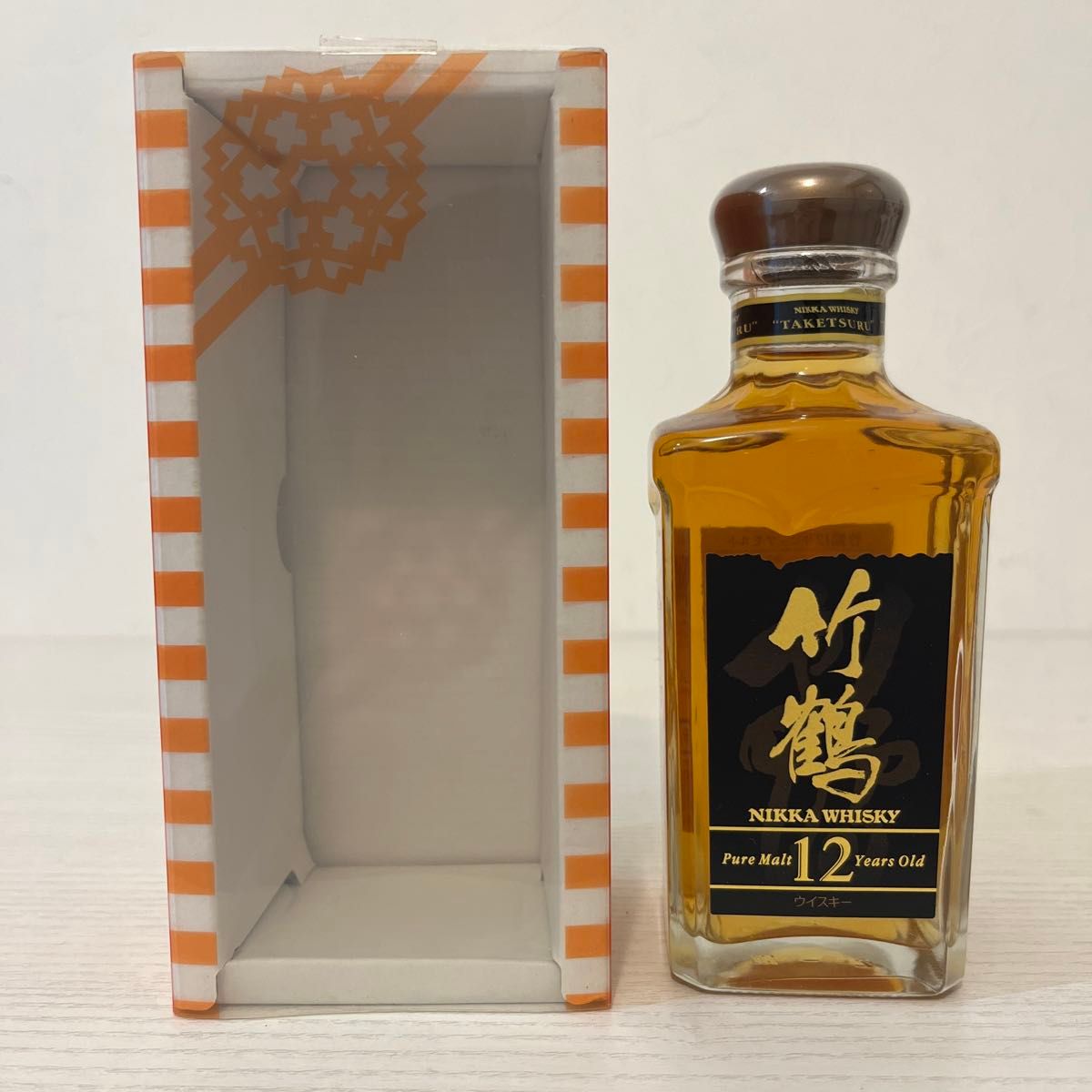 竹鶴12年 180ml 箱付き　新品未開封　ベビーボトル　ミニチュアボトル　 NIKKA  WHISKY  角瓶　古酒