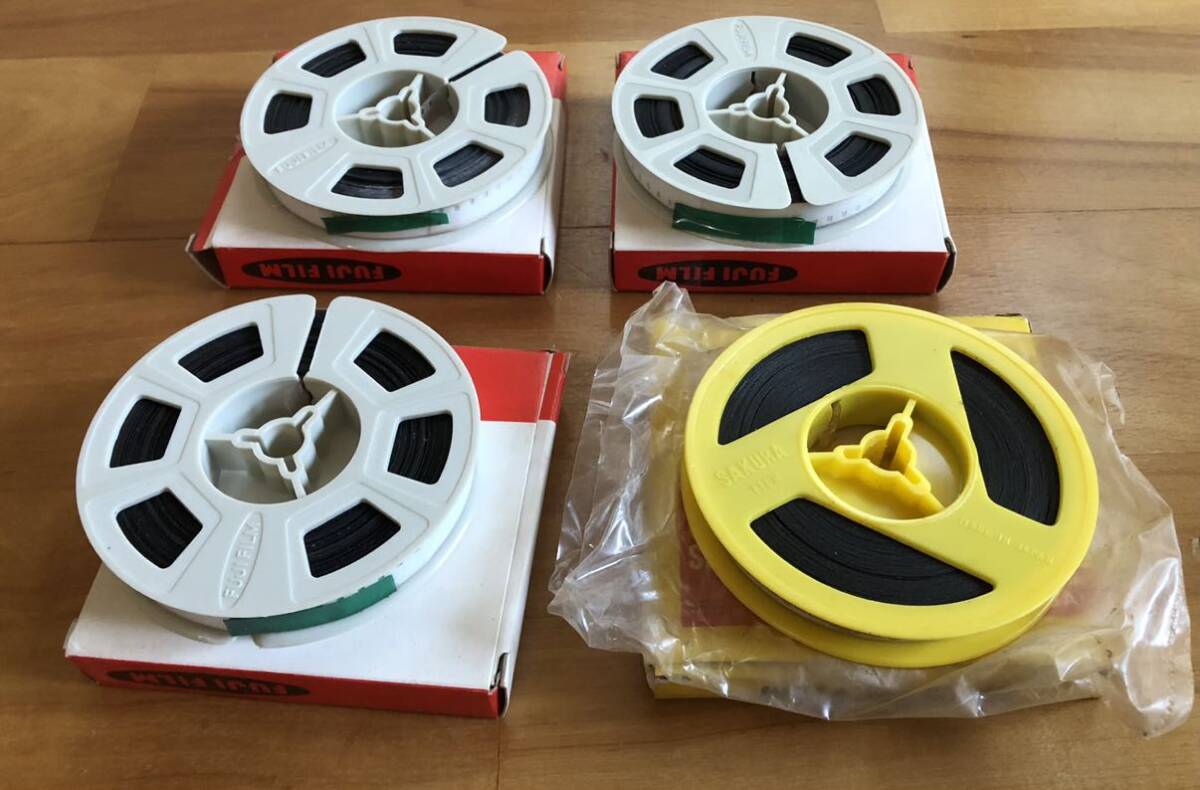 FUJIFILM SAKURA フジカラー サクラフィルム 8ミリ フィルム テープ 4本セット 未使用 昭和レトロ 映像 記録 映画の画像3