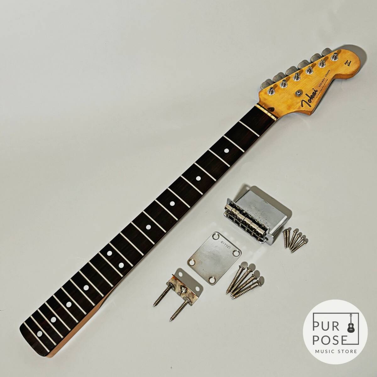 【中古】Tokai STシリーズ Vネック パーツ 1980年製 ストラトキャスターの画像1