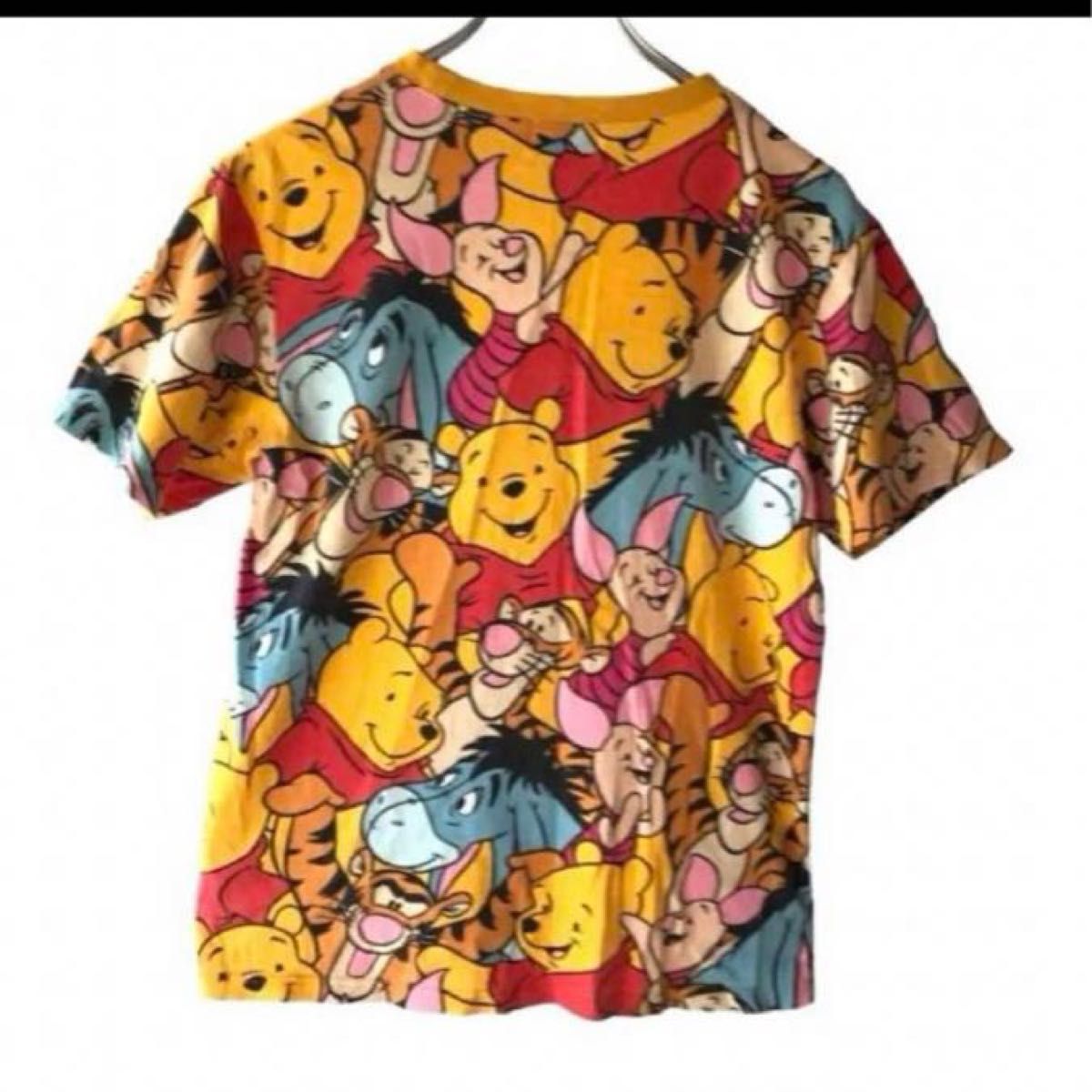東京ディズニーリゾート　半袖Tシャツ　プーさん　総柄　カラフル　男女兼用　Sサイズ　ディズニー Disney Tシャツ ディズニー