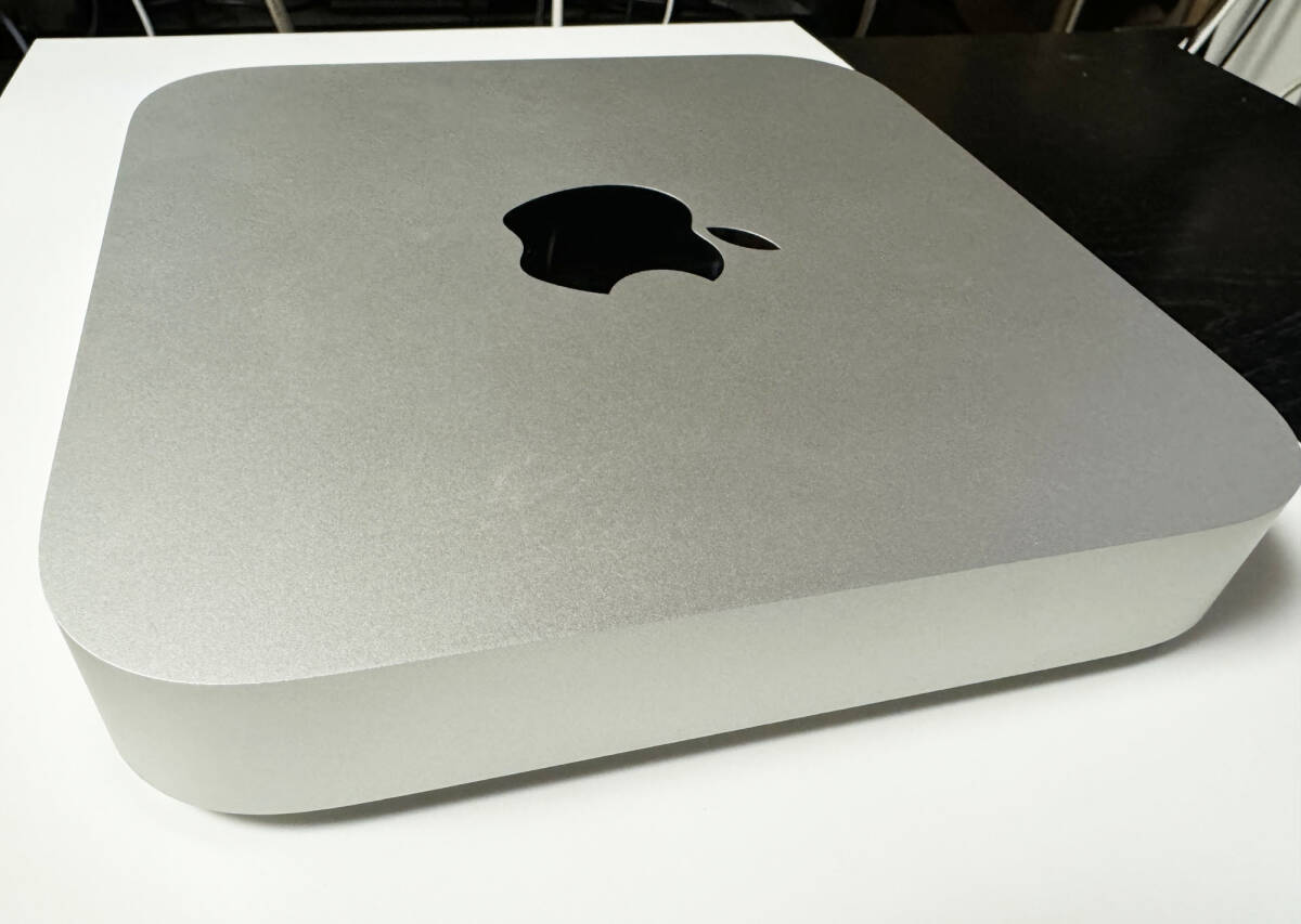 【美品】Apple M1 Mac mini 2020 CTOモデル RAM/16GB SSD/1TB 8コアCPU/8コアGPU Apple純正マウス・キーボードの画像5