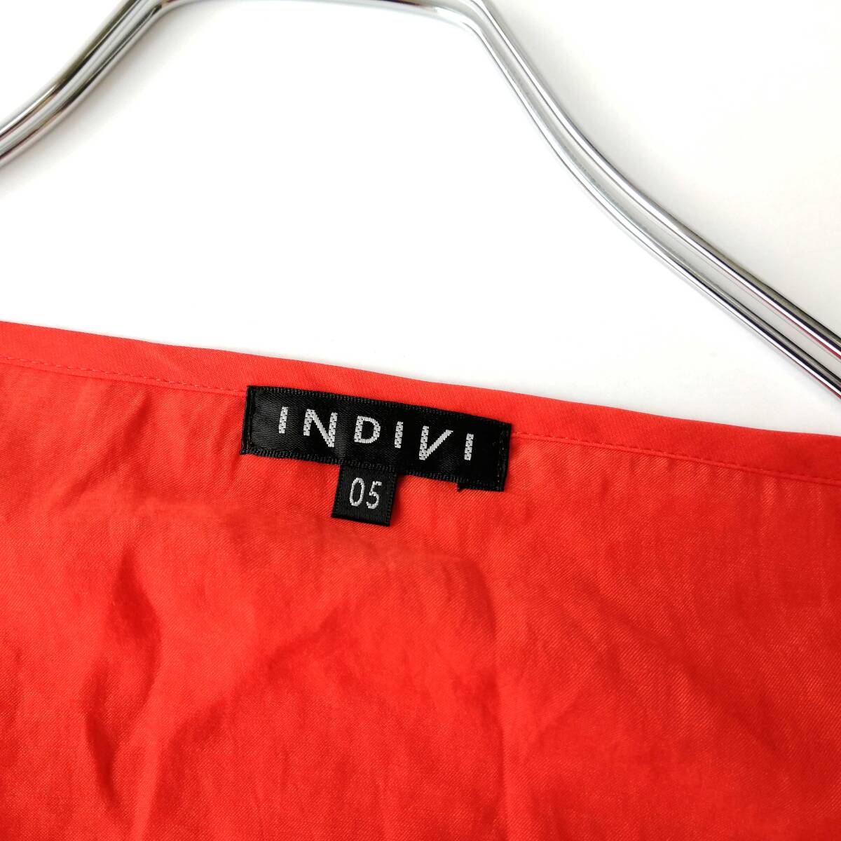 INDIVI インディヴィ ㈱ワールド 未使用♪七分袖カットソー ブラウス キレイ色♪240412no【4点同梱で送料無料】_画像3