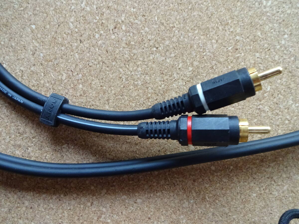  safety safety. Japan Manufacturers * Sony SONY*RCA cable *1 meter thing 1M*LC-OFC*HI-FI CONNECTING CORD*MADE IN JAPAN* click post 185