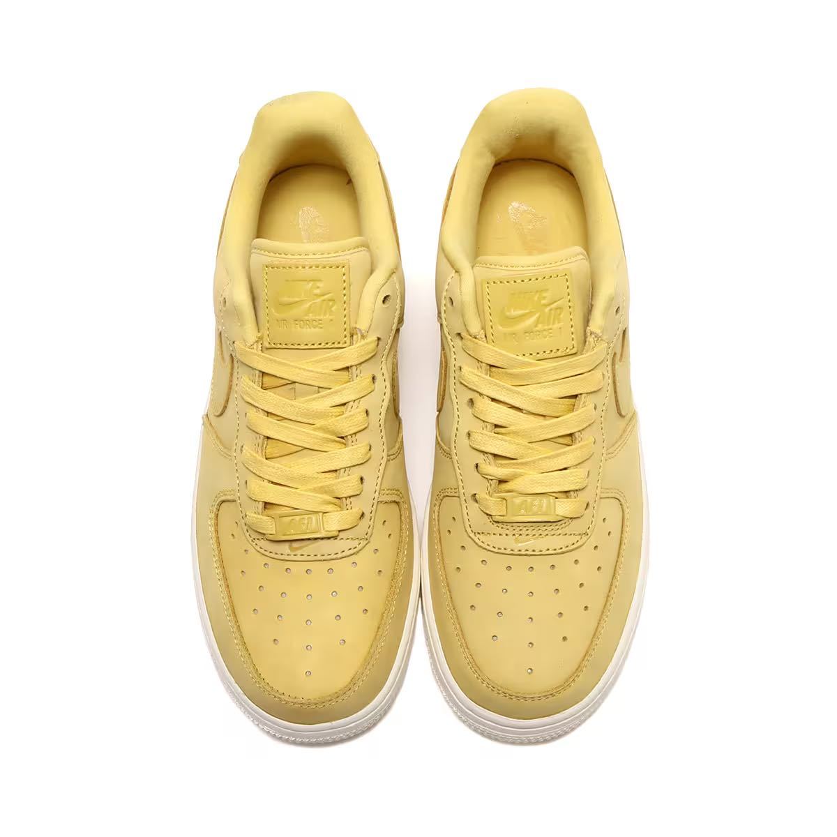 NIKE ナイキ WMNS AIR FORCE 1 PRM 箱有り DR9503-700 イエロー 29cm_画像3