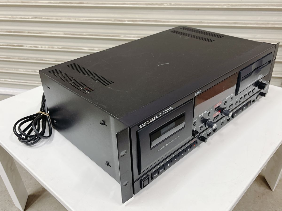  present condition goods TASCAM Tascam CC-222SL MKII business use CD recorder cassette combination deck pickup welcome Ibaraki prefecture . land Omiya 0405 oh 1 D1 100