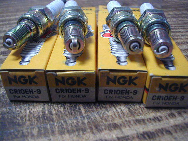 50221*CBR250RR/ Hornet 250* unused * spark-plug 4ps.@SET(CR10EH-9)