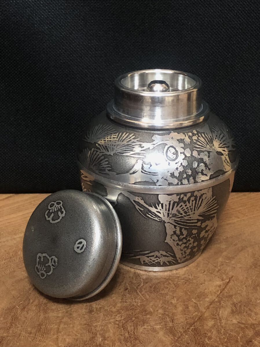 【錫製】茶入（茶壺）・松地紋・上錫『錫半』・煎茶道具の画像4