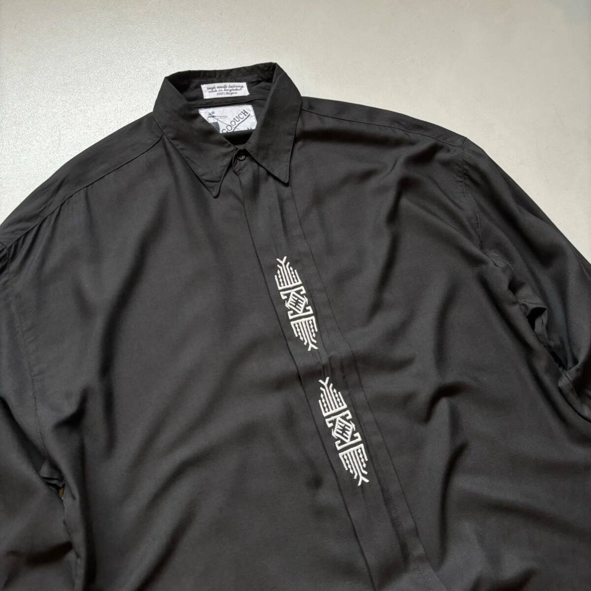 DEAD STOCK GOOUCH black rayon L/S shirt “size M” デッドストック グーチ ゴーチ デザインシャツ ブラックレーヨンシャツ 比翼仕立て