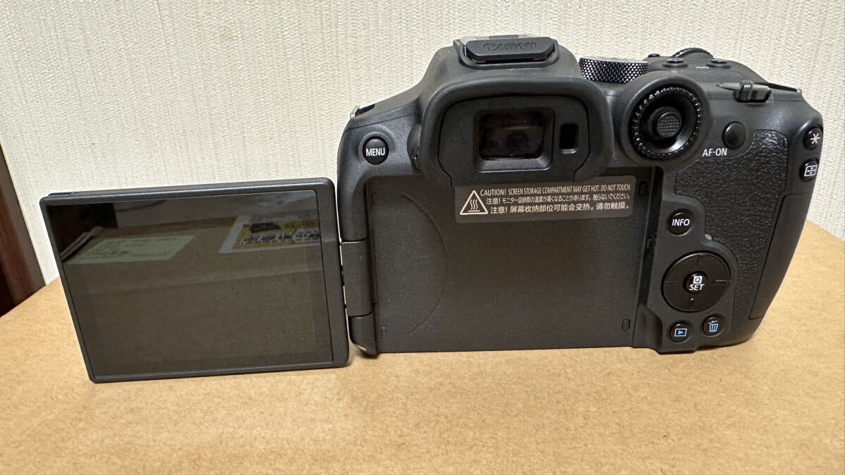 29000円 美品 キャノン Canon R7ボディ 予備バッテリーLP-E6N2個 29000円 美品 キャノン Canon R7ボディ 予備バッテリーLP-E6N2個