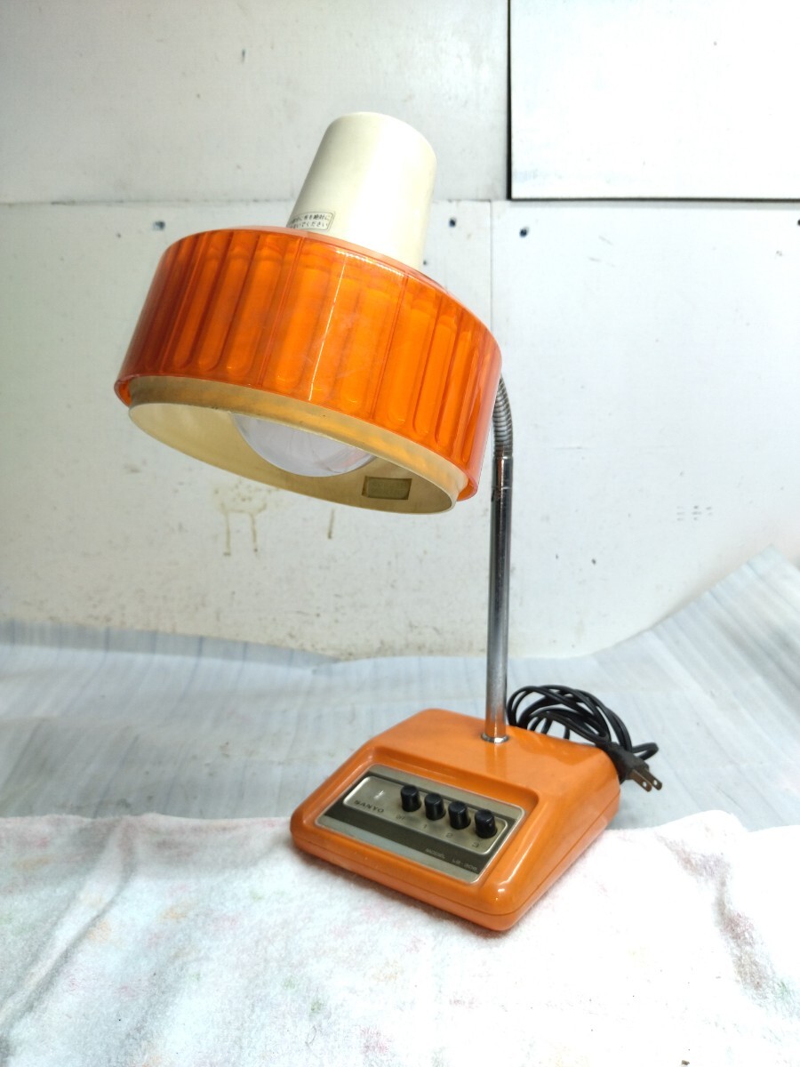 Yahoo!オークション - SANYO サンヨー 電気スタンド LS-306 Yahoo!オークション - SANYO サンヨー 電気スタンド LS-306