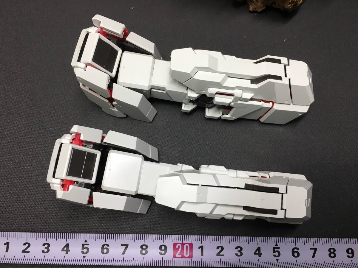 ⑦ PG パーフェクトグレード 1/60 PGガンダム RX-0 ユニコーンガンダム 腕 左右 ガンダム ガンプラ バンダイ_画像5