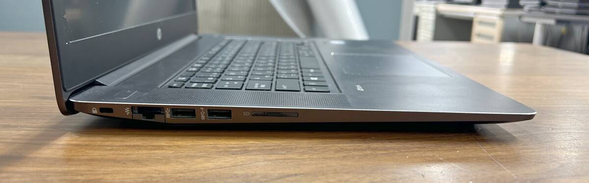 [ジャンク品]HP ZBook Studio G3・Core i7-6700HQ・メモリ4GB・Type-C・カメラ・HDMI・通電、BIOS確認可・[B2]の画像3