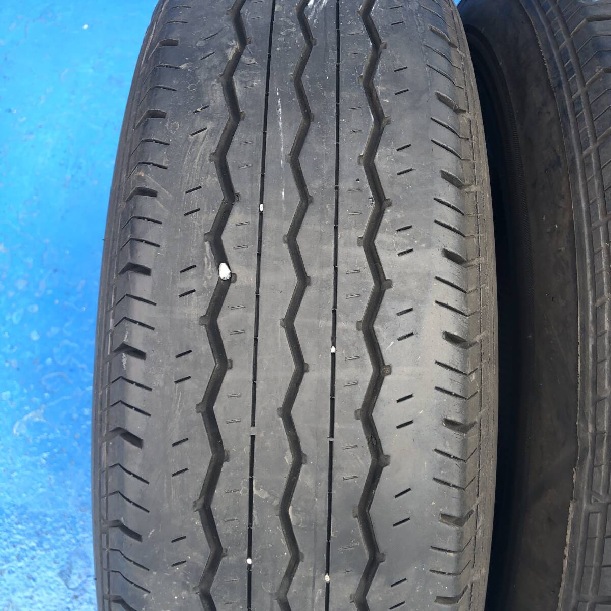 ★☆BRIDGESTONE ブリヂストン/ ECOPIA RD613 195/80 R15 107/105N LT ２本☆★_画像4