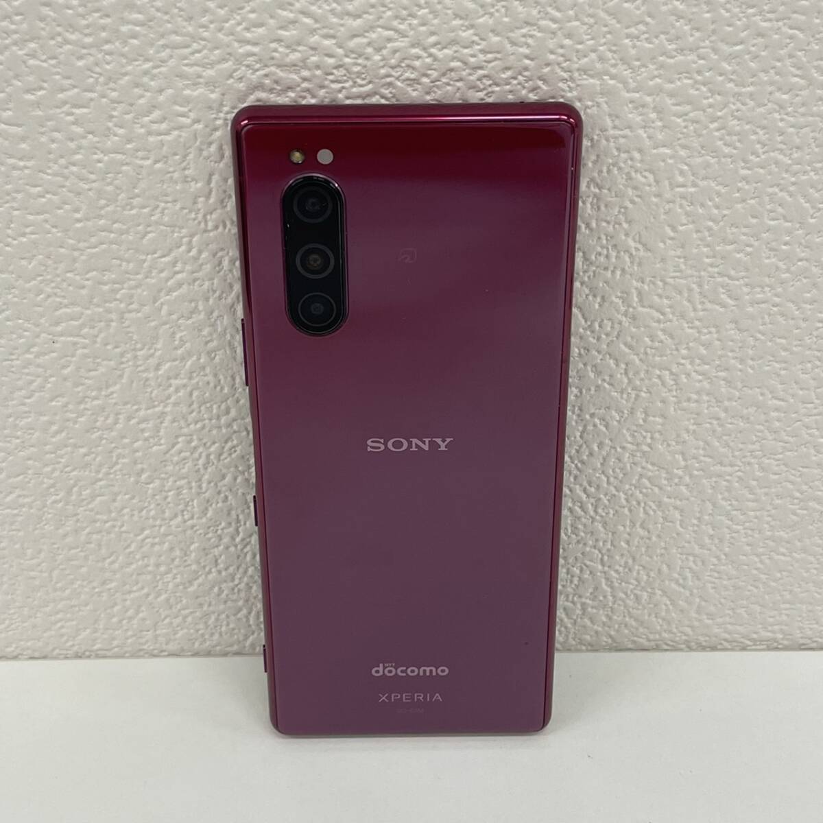 【HPF-3951】 1円～ 中古品 Xperia 5 64GB SIMあり docomo ドコモ 最大容量良好 判定〇 SO-01M レッド スマホ本体 コード付き 初期化済みの画像7