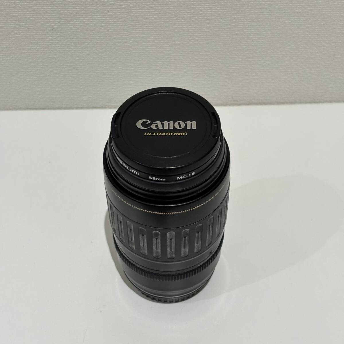【AMT-10609】CANON ZOOM LENS EF 100-300mm 1:4.5-5.6 ULTRASONIC キャノン カメラレンズ ウルトラソニック 一眼レフ オートフォーカスの画像2
