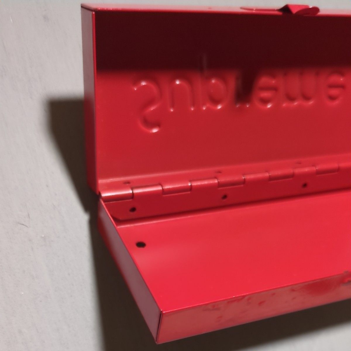 SUPREME Supreme Mini Tool Box 09 metal  ツールボックス  メタルケース 古物入れ レア　赤