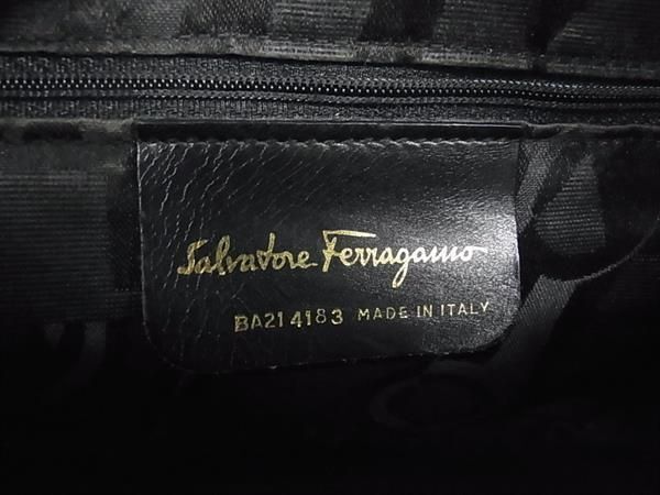1円 Salvatore Ferragamo フェラガモ BA21 4183 ヴァラ ベロア クロスボディ ワンショルダーバッグ レディース ベージュ系 AZ0035の画像6